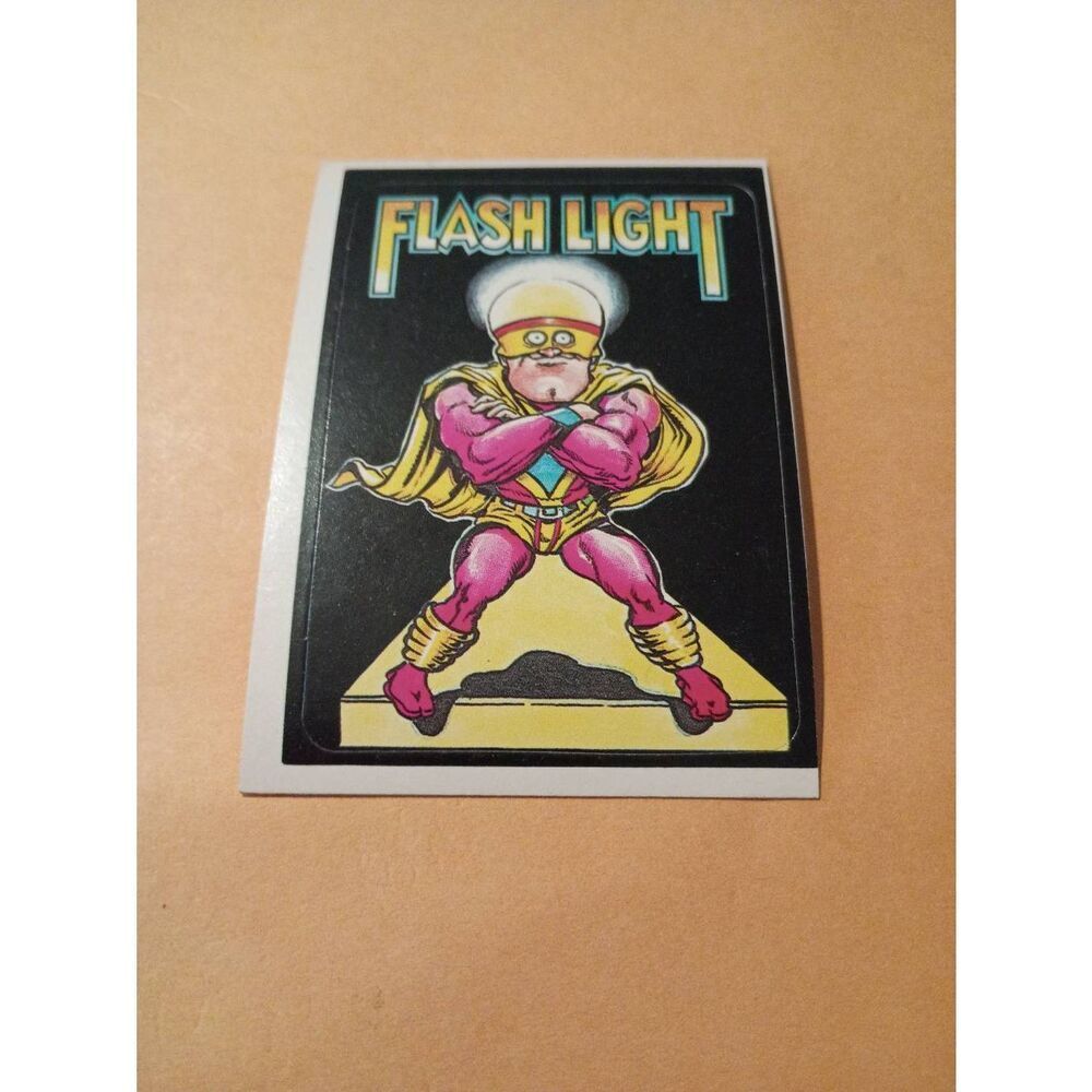 1983 General Mills Zero Hero Trading Card Sticker Vintage #33 Flash Light